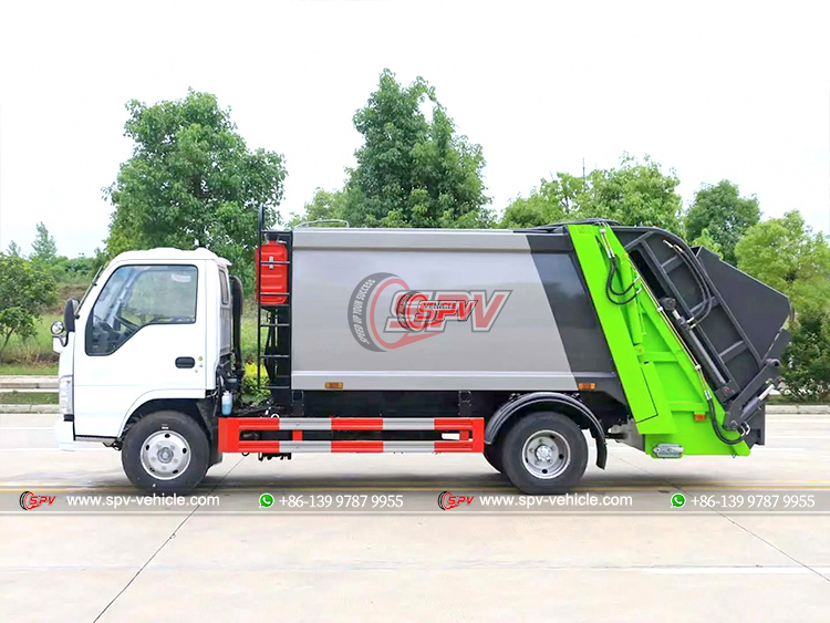 ISUZU 100P Garbage Truck Mounted Compactor - Left Side